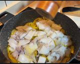 Foto del paso 3 de la receta: Calamares al Jerez