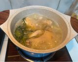 Hình bước làm 2 của món Cơm gà hải nam -canh hạt sen sườn dải