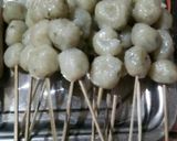 Foto langkah ke 4 dari resep Cilok Bakar Saus Kacang.