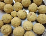 A picture of step 5 of Rava besan dry fruit laddu.