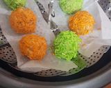 A picture of step 7 of Tricolor Chicken stuffed Rice Flowers.