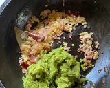 A picture of step 4 of Potol Khosha’r Khagina (Skin of Parwal mashed).