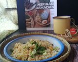 Gambar langkah 3 resipi Nasi goreng bersama telur rebus.