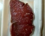 Foto langkah ke 1 dari resep Steak Sapi rumahan.