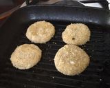 A picture of step 3 of Semolina cutlet.