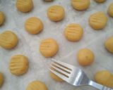 Foto langkah ke 3 dari resep Kukis Ebi Ekonomis.