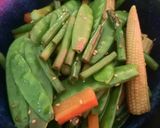 Une image de l'étape 7 de Salade de légumes croquants.