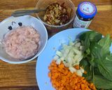 รูปขั้นตอนการทำที่ 1 ของ อกไก่สับผัดน้ำพริกเผา