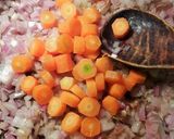 Foto del paso 16 de la receta: Cabrito en salsa de cebolla roja y ras el hanout