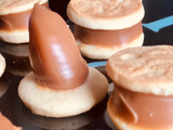 Alfajores de chocolate blanco