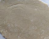 A picture of step 4 of Groundnut sweet.