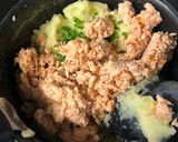 Une image de l'étape 1 de Croquettes de saumon.