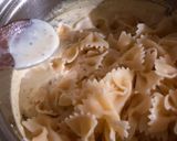 A picture of step 7 of Creamy Mushrooms Farfalle Pasta.