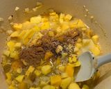 A picture of step 2 of Sweet Mango Chutney.