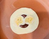 Hình bước làm 3 của món Pancake nhân Nutella