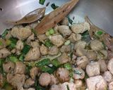 A picture of step 2 of Soya palak pulao.