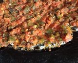 A picture of step 5 of Masala bhindi.
