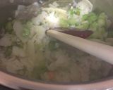 A picture of step 2 of Split green pea soup.