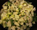 Foto del paso 2 de la receta: Tortilla de zapallitos verdes