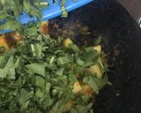 A picture of step 6 of Aloo Palak Bhaji.