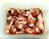 A picture of step 1 of Grilled Honey Chicken Wings.