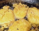 A picture of step 4 of Jumbo patato Pakoray.