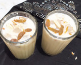 A picture of step 4 of Dates and banana shake.