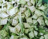 Foto langkah ke 1 dari resep Ketupat Daun Homemade.