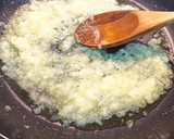 Foto del paso 1 de la receta: Risotto 🍚 al limón 🍋con queso parmesano 🧀