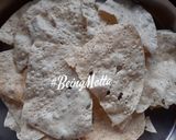 A picture of step 1 of Papad Churi.