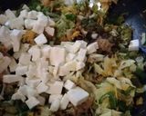 A picture of step 4 of Chinese Fried Rice.