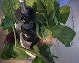 Foto del paso 2 de la receta: Jugo de Espinacas Cremoso