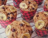 Foto langkah ke 4 dari resep Banana Muffin (No Mixer).