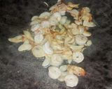 Foto langkah ke 2 dari resep Tumis Pedas Baby Caisim Seafood.