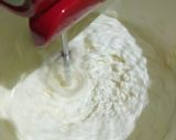 Foto langkah ke 7 dari resep Bolu Kukus Singkong.