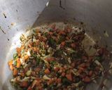 A picture of step 3 of Vegetable Noodles.