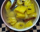 Foto langkah ke 3 dari resep Wedang Setup Nanas Pisang Mommylicious.