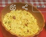 A picture of step 1 of Instant Bhel puri.