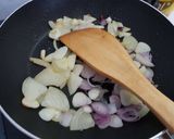 Foto langkah ke 4 dari resep Tumis Brokoli Sederhana.