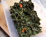 Foto langkah ke 4 dari resep Tumis Daun Singkong Teri.