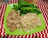 Foto langkah ke 1 dari resep Tumis Tauge Pokcoy.