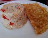 A picture of step 6 of My Lemon Peppered flavoured Rice with Egg Omelette😁.