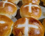 Hot Cross Buns recept fázis 6 fotója