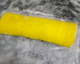A picture of step 8 of Mango swiss roll 🥭🥭.