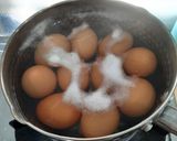 Foto langkah ke 2 dari resep Egg Sandwich.