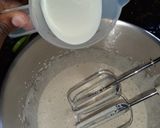A picture of step 5 of Red velvet chocolate marble cake.