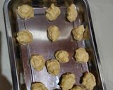 Foto langkah ke 3 dari resep Donat Maizena.