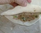 A picture of step 4 of Qeema bhary Parathy.