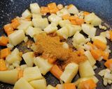 Foto del paso 5 de la receta: Curry de guisantes y gambas