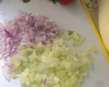 Foto del paso 2 de la receta: Causa Limeña  Rellena con Pollo!!